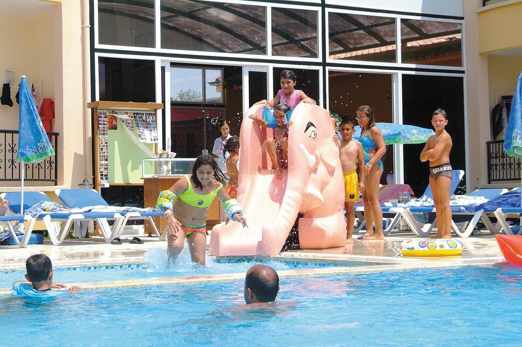 Sayanora Hotel Сиде Екстериор снимка