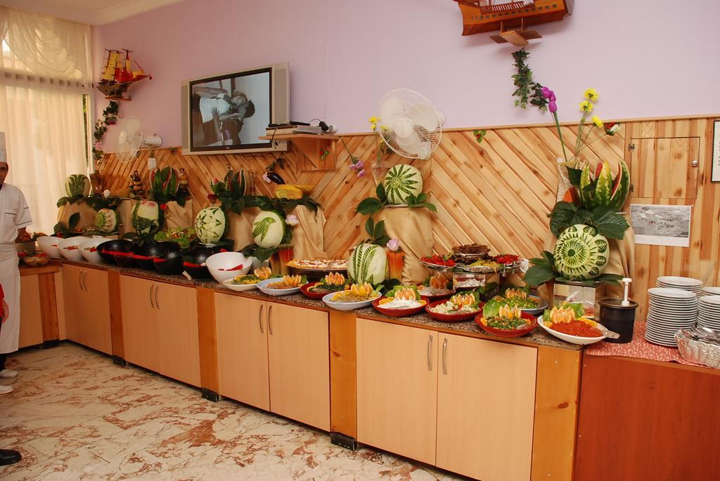 Sayanora Hotel Сиде Екстериор снимка