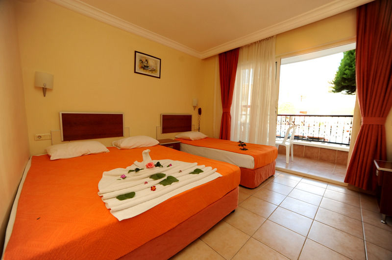 Sayanora Hotel Сиде Екстериор снимка