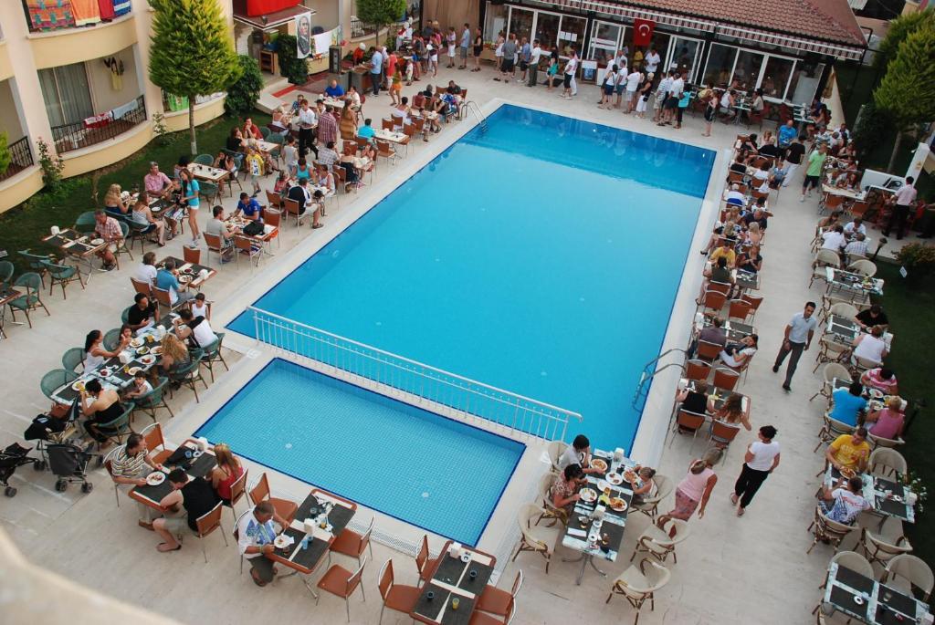 Sayanora Hotel Сиде Екстериор снимка
