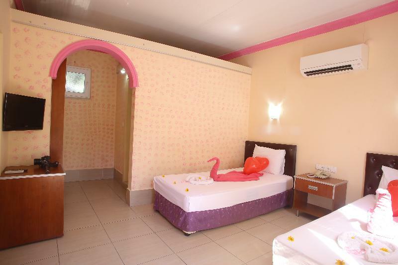 Sayanora Hotel Сиде Екстериор снимка